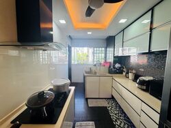 Blk 456 Tampines Street 42 (Tampines), HDB 5 Rooms #459395441